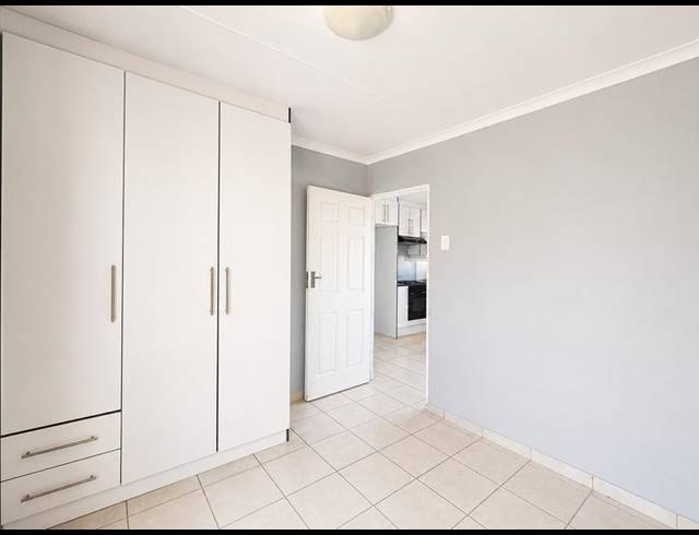 2 BEDROOM PROPERTY TO RENT IN NCAMBEDLANA